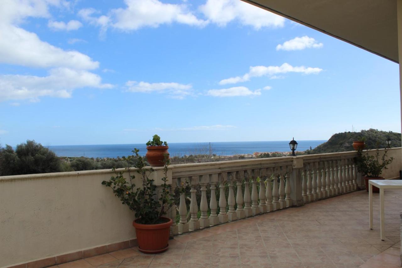 Il Belvedere Vicino Taormina サーヴォカ エクステリア 写真